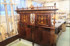 04-postel-historismus-intarzovana-po-restaurovani