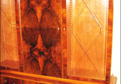 05-prosklena-knihovna-orechova-korenice