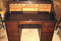 10-americky-psaci-stul-Jerry-po-celkove-oprave