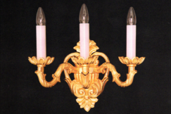 12-zlacena-nastenna-aplika