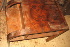 13-konferencni-stolek-orechova-korenice