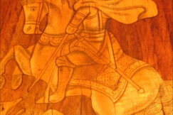 24-osmiboky-vykladany-stolek