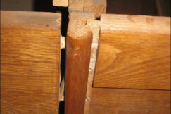 07-amerisky-psaci-stul-Jerry-7