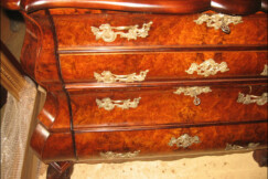 08-Komoda-neobaroko-stav-po-restaurovani