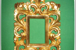 08-zlaceny-rezbovany-Florentsky-ramecek-na-miniaturu