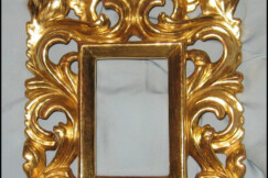 09-zlaceny-rezbovany-Florentsky-ramecek-na-miniaturu