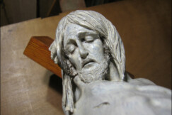 12-restaurovani-jezise-na-krizi