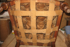 A04-kresla-historismus